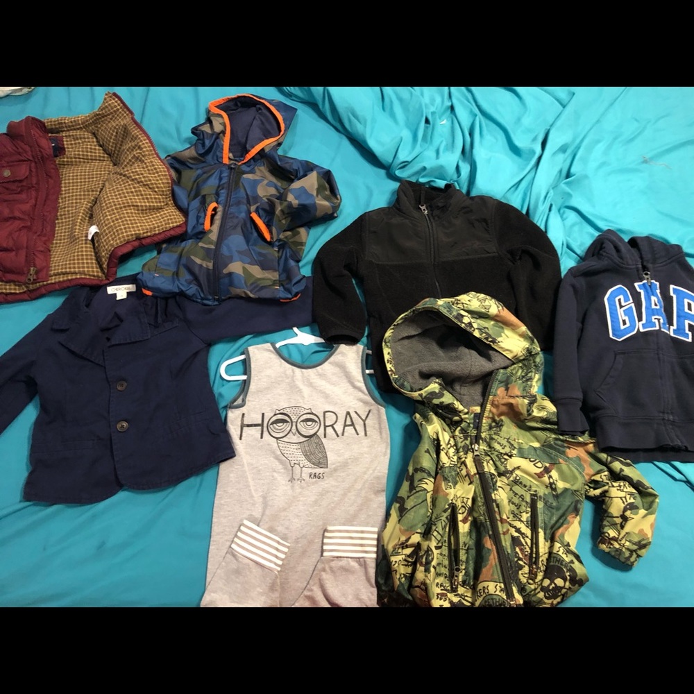 ISO these items size 2t or 3t.